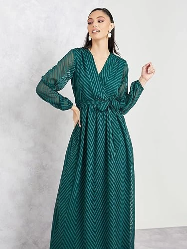 Styli Women Dobby Zig Zag Texture A-Line Maxi Dress